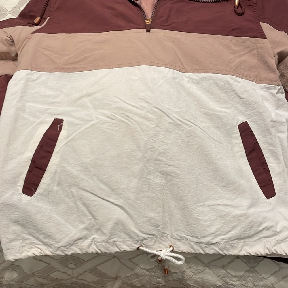 Ashley Two-Tone Pullover Jacket - Picture 3 of 3